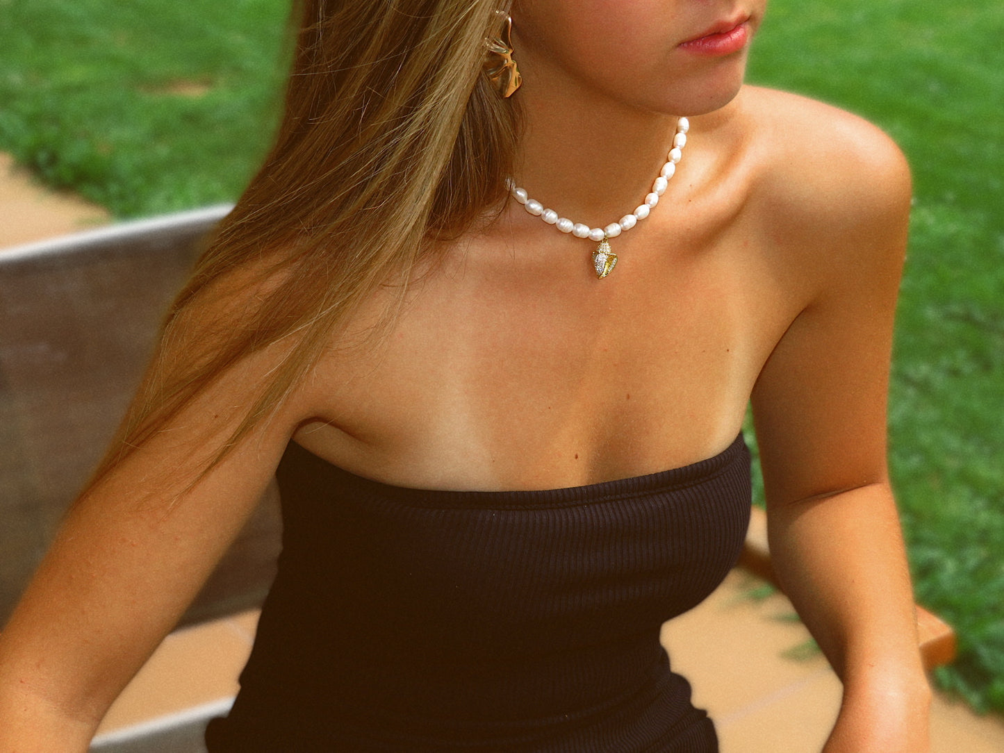 PEARLS BAY CHAIN