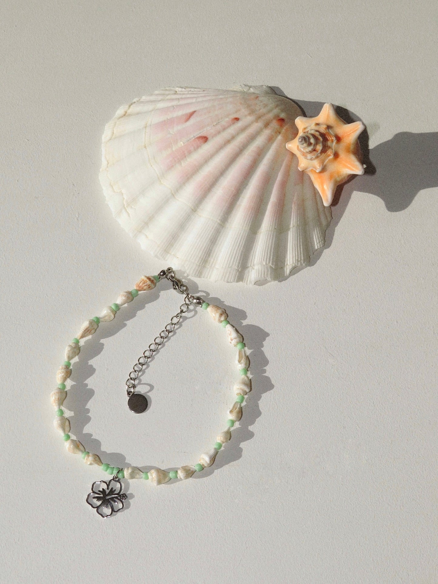 TIKI ANKLE BRACELET