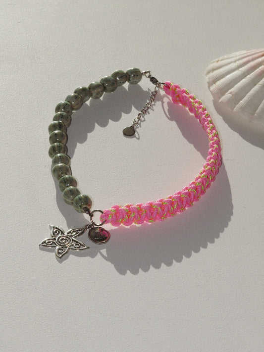 KARANG NECKLACE